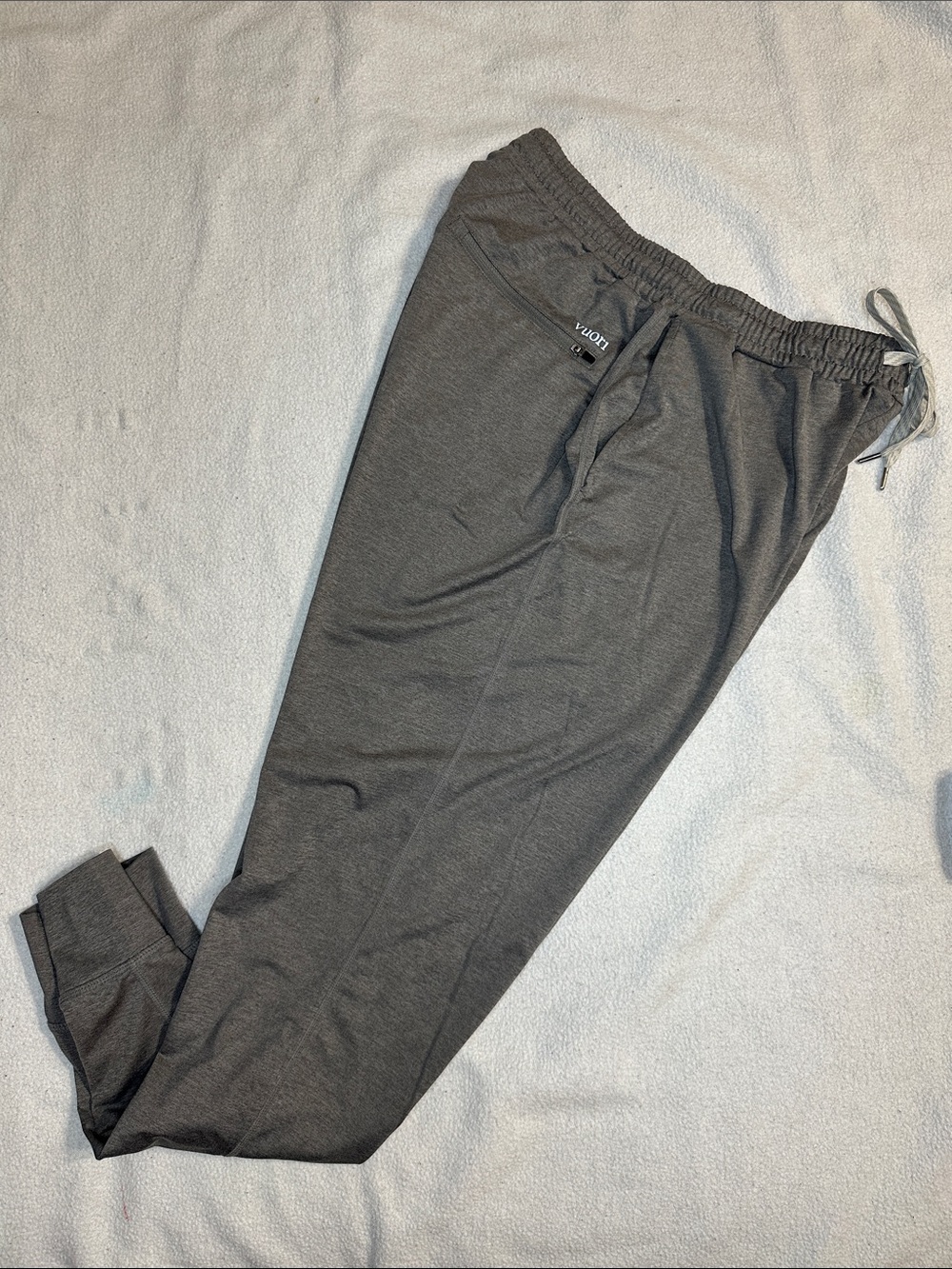 Vuori Men’s Joggers size M Gray - Picture 6 of 12